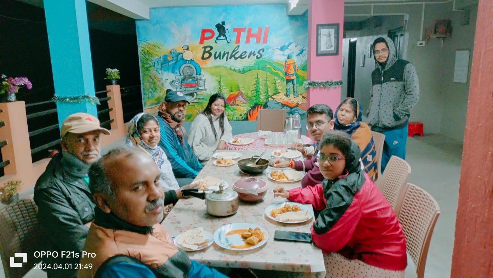 다르질링 Pathi Bunkers 호스텔 외부 사진